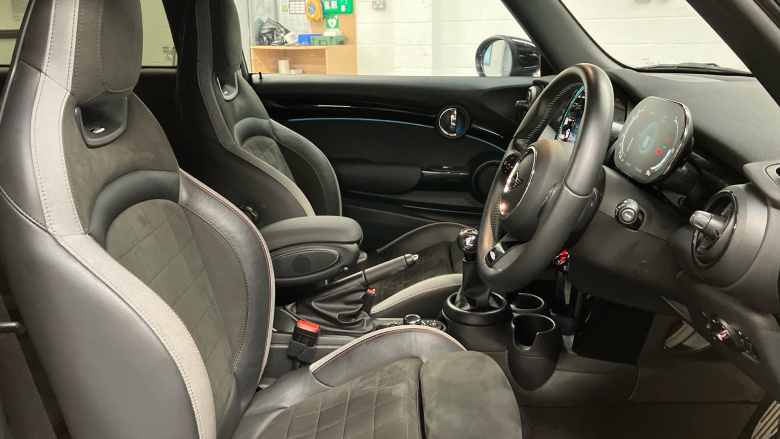 MINI Hatchback 2.0 Cooper S Sport 3dr Petrol Hatchback